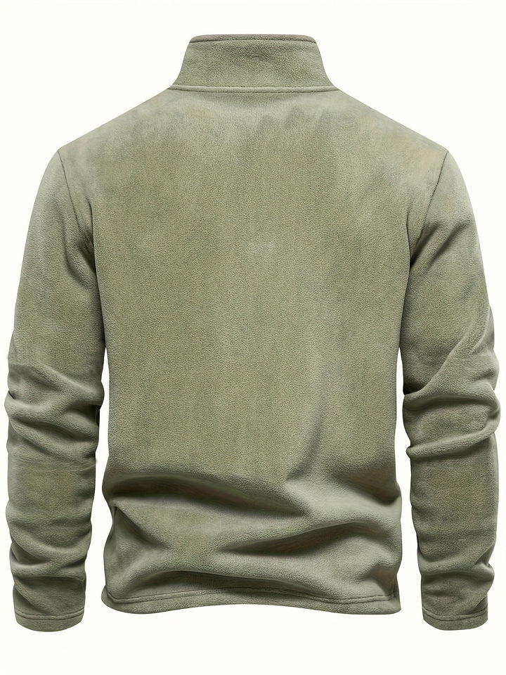 Maglia uomo versatile con mezza zip e collo alto, maniche lunghe, comfort e moda maschile quotidiana.