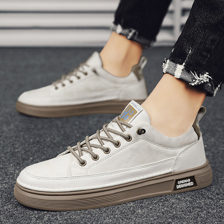 Sneakers slip-on uomo comode, ideali per stile casual e quotidiano. Calzature sportive resistenti.
