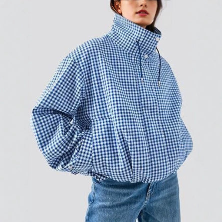 Giacca donna a quadri, perfetta per look casual chic. Con zip e collo rialzato, ideale per mezza stagione.