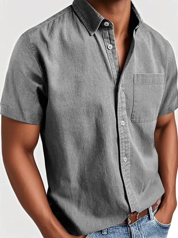 Camicia polo uomo con taschino, maniche corte, stile casual moderno, perfetta per il tempo libero e ogni giorno.