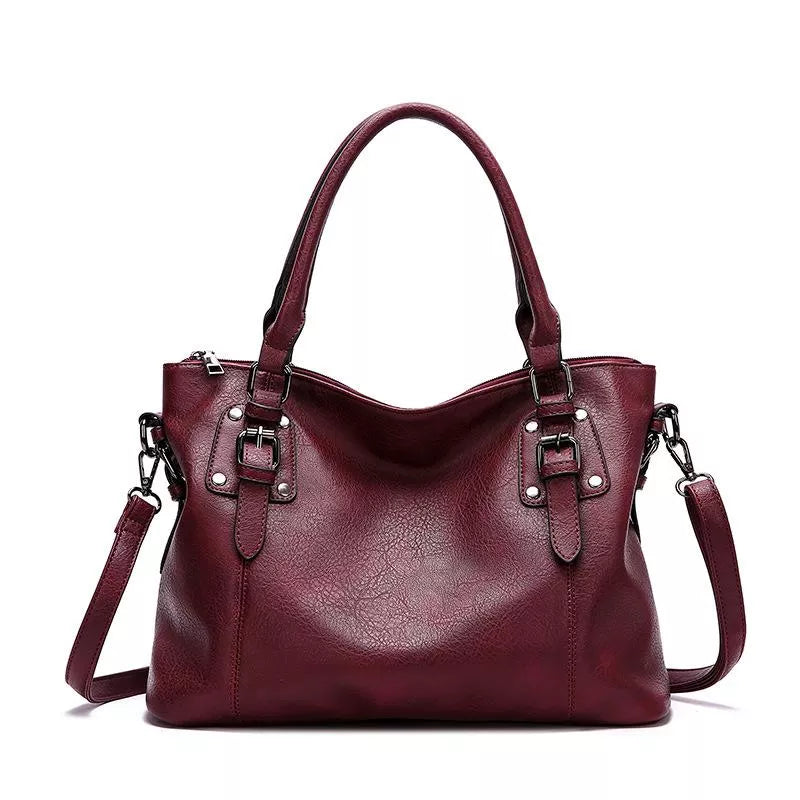 Borsa donna gialla in pelle di qualità, design versatile ed elegante con tracolla regolabile per ogni occasione.
