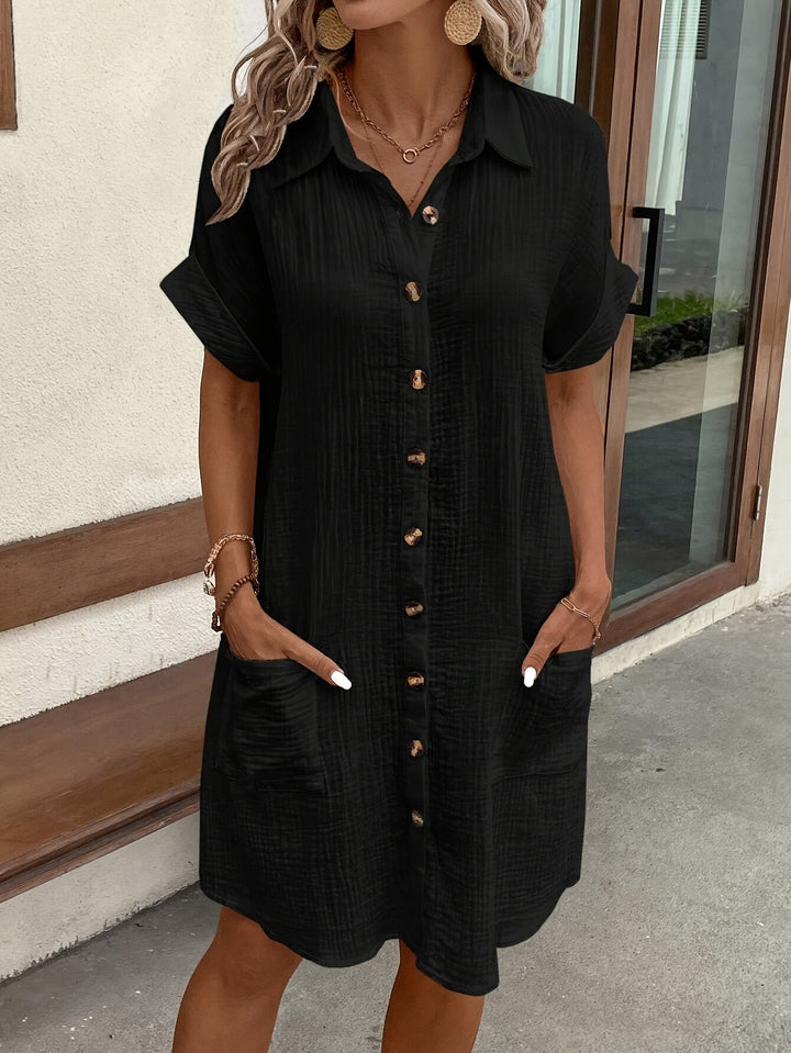 Abito camicia donna estivo, fresco midi con bottoni frontali e maniche corte.