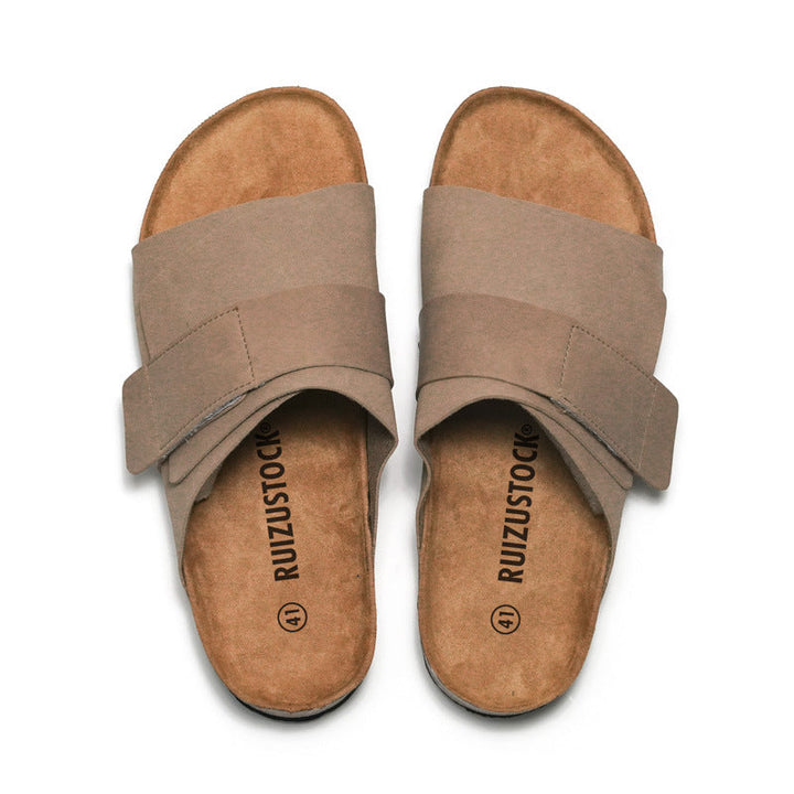 Calzature sandali casual unisex per viaggio e relax. Doppio cinturino regolabile e plantare effetto sughero.