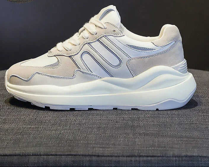 Scarpe donna autunnali comode color albicocca, modello sportivo casual con punta tonda. Ideali per il quotidiano.