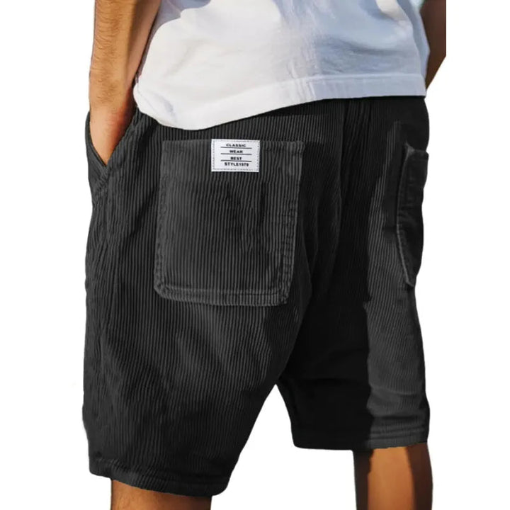 Shorts uomo per tempo libero, morbidi con vestibilità rilassata. Pantaloncini casual estivi per il massimo comfort.