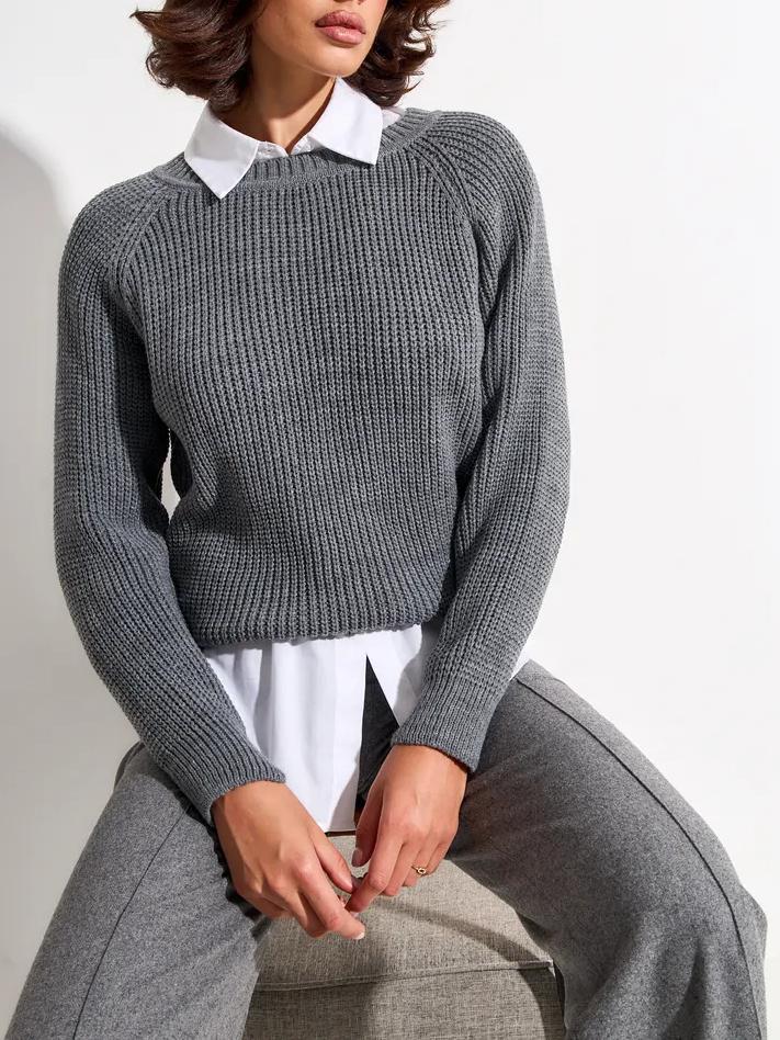 Maglione donna versatile, maglia spessa, caldo e morbido, un capo comodo per ogni occasione autunno/inverno.