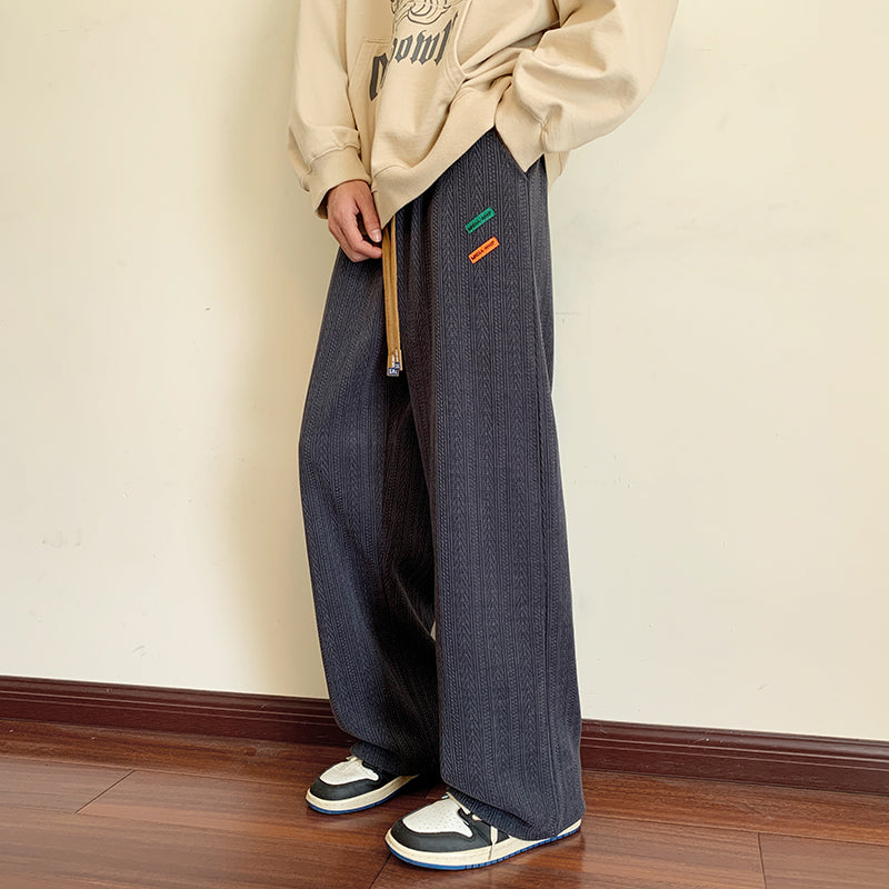 Pantaloni termici da uomo in tessuto microelastico, garantiscono massimo calore e comfort per l'inverno.
