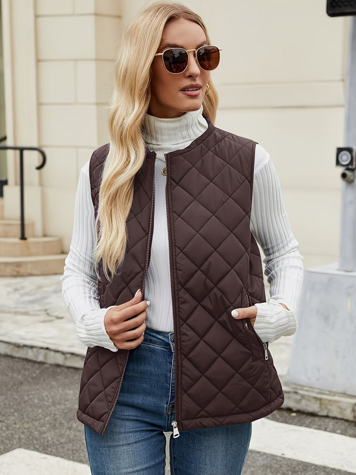 Gilet donna trapuntato smanicato. Abbigliamento moda autunno/inverno, calore leggero e vestibilità versatile.