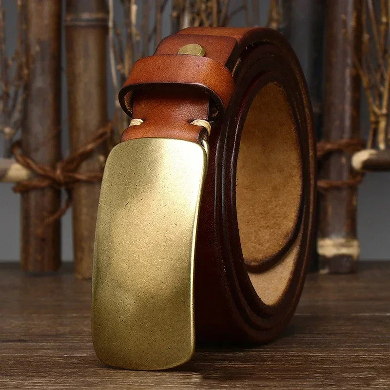 Cintura uomo in pelle pieno fiore con fibbia in ottone. Resistente e classica per ogni stile.