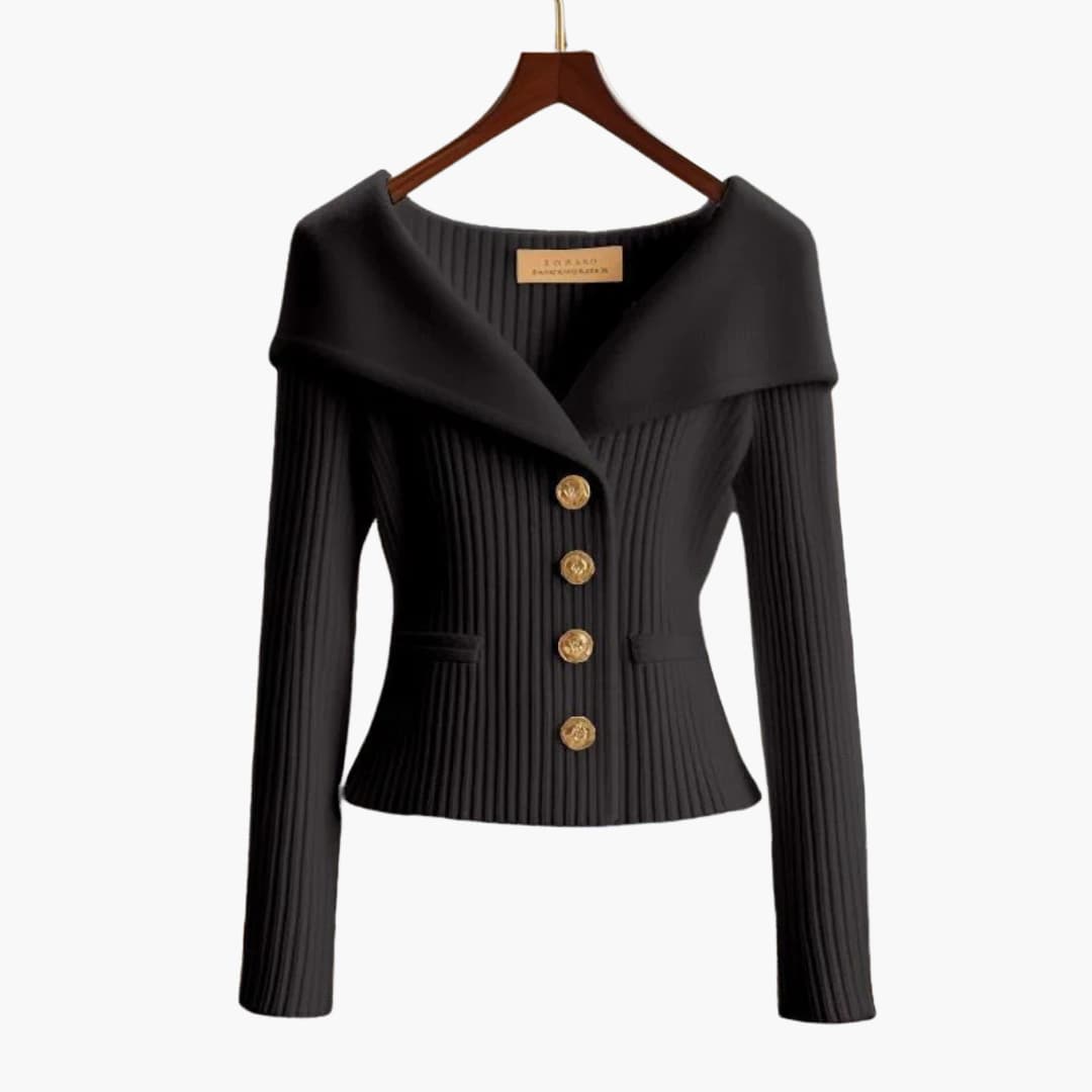 Cardigan donna a coste con bottoni, design corto e chic. Ideale per un look elegante o casual versatile.