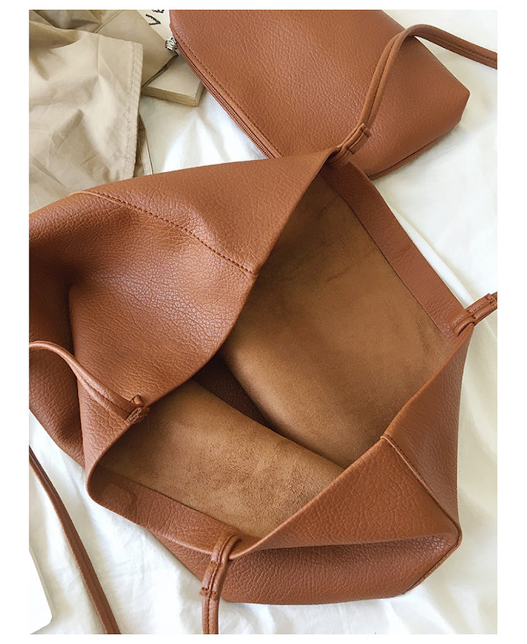 Borsa tote da donna per il lavoro, ampia e chic, in pelle sintetica resistente.