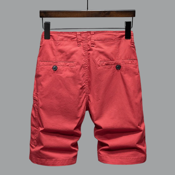 Bermuda cargo uomo sartoriale, comodo e versatile. Perfetto per viaggio, tempo libero ed eventi estivi casual.