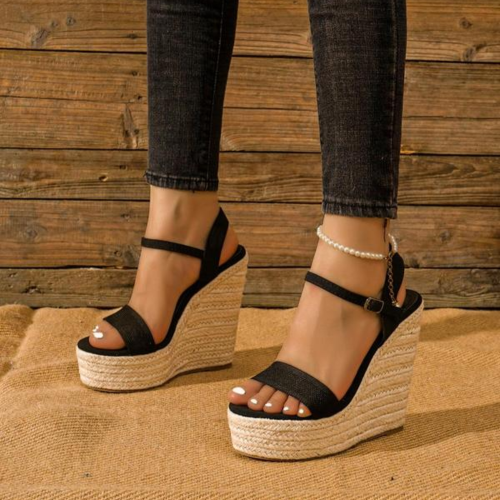 Sandali con zeppa espadrille per donna, comodi e alla moda, perfetti per passeggio e vacanze.