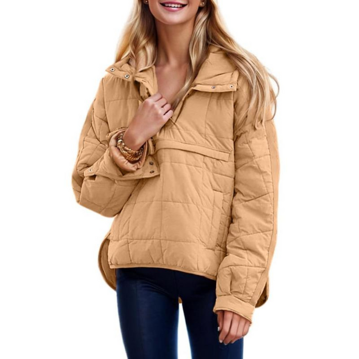 Giacca da donna trapuntata, calda e confortevole. Perfetta per le giornate fredde. Look moderno e casual.