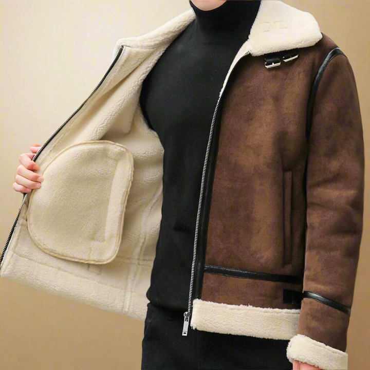 Cappotto invernale da uomo caldo ed elegante con cintura, outerwear maschile per un comfort classico.