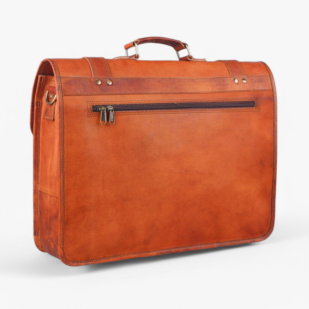 Borsa messenger rovere unisex con tracolla regolabile, accessorio essenziale per l'uso quotidiano.
