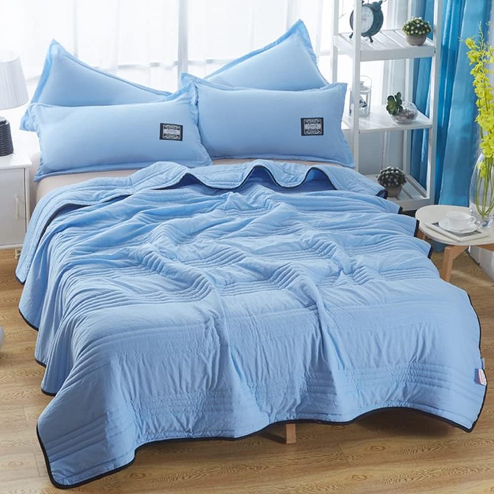 Coperta estiva, anti-sudore e ipoallergenica per un comfort notturno superiore e riposante.