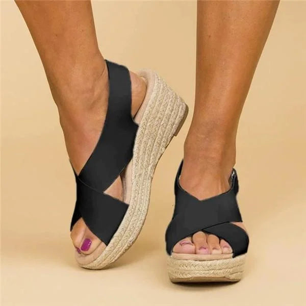 Sandali donna per passeggio quotidiano, dotati di ammortizzazione e supporto per il comfort estivo.