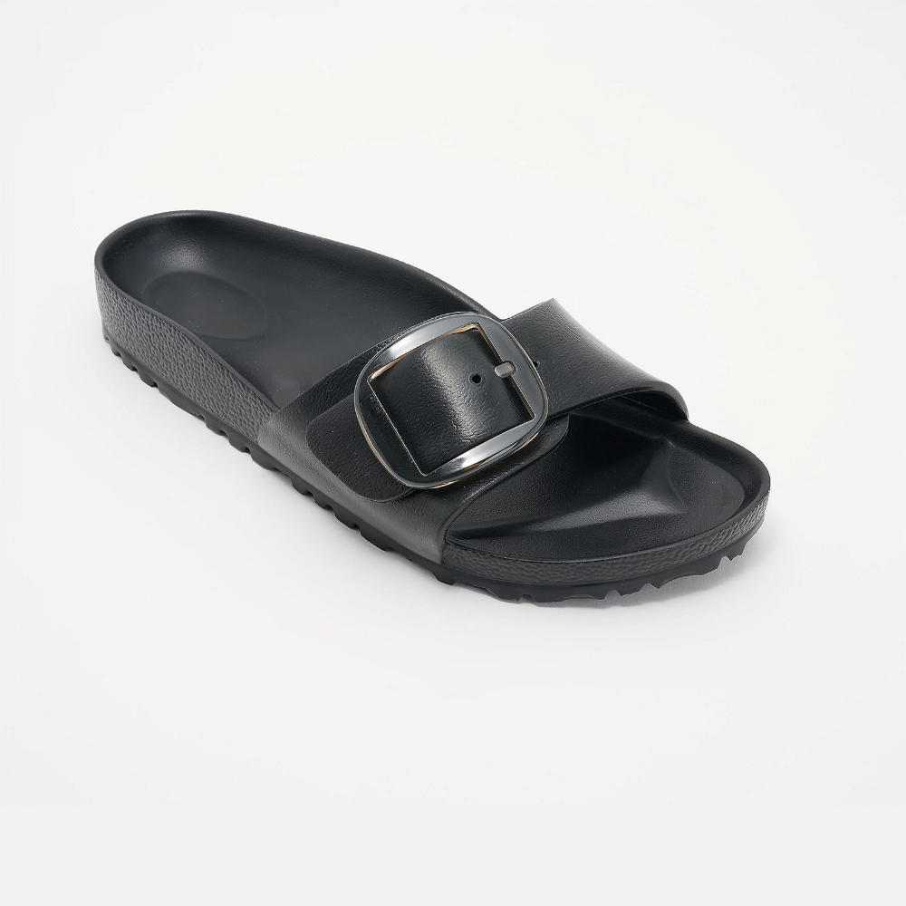 Sandali grigi da donna Madrid con fibbia, stile moderno e versatile. Perfetti per l'estate, offrono comfort e moda.