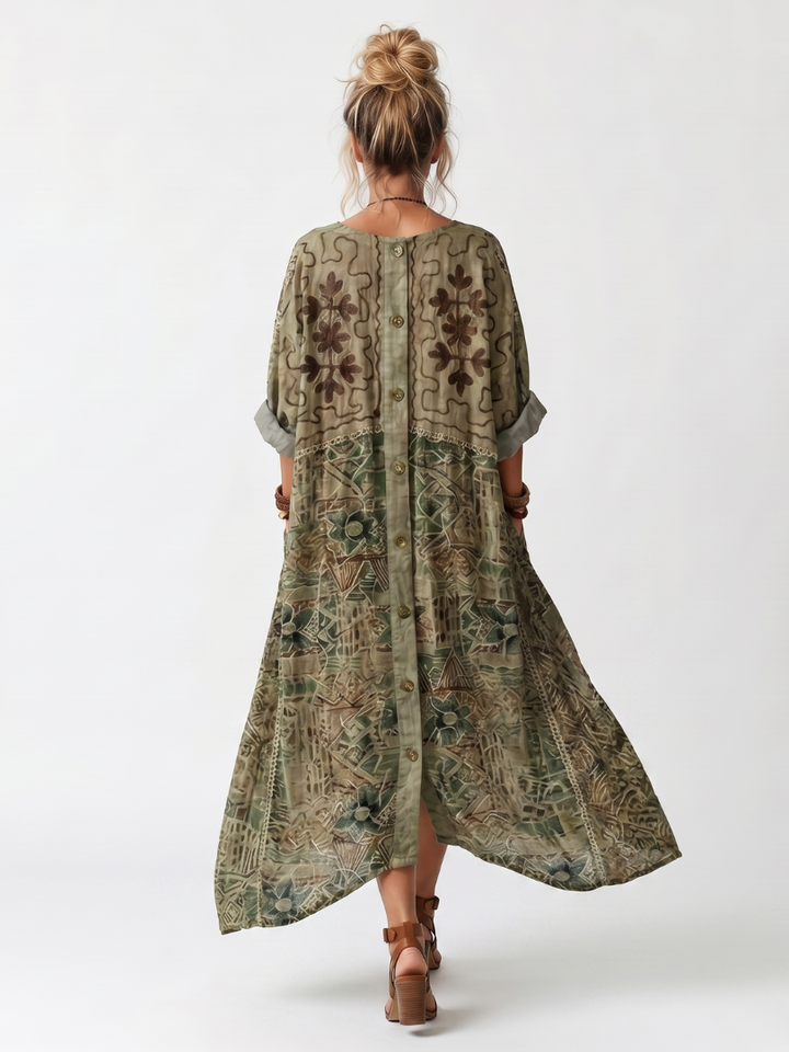 Abito midi donna floreale verde con bottoni. Design bohemien ideale per uno stile casual chic primaverile.