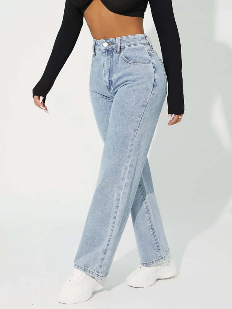 Versatili jeans donna vita alta gamba dritta, con chiusura a zip, per look casual chic e comodi.