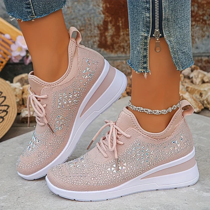 Scarpe da ginnastica donna con supporto arco per il massimo comfort nelle passeggiate quotidiane.