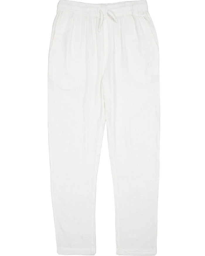 Pantaloni uomo a righe verticali, stile casual chic per outfit primaverili ed estivi.