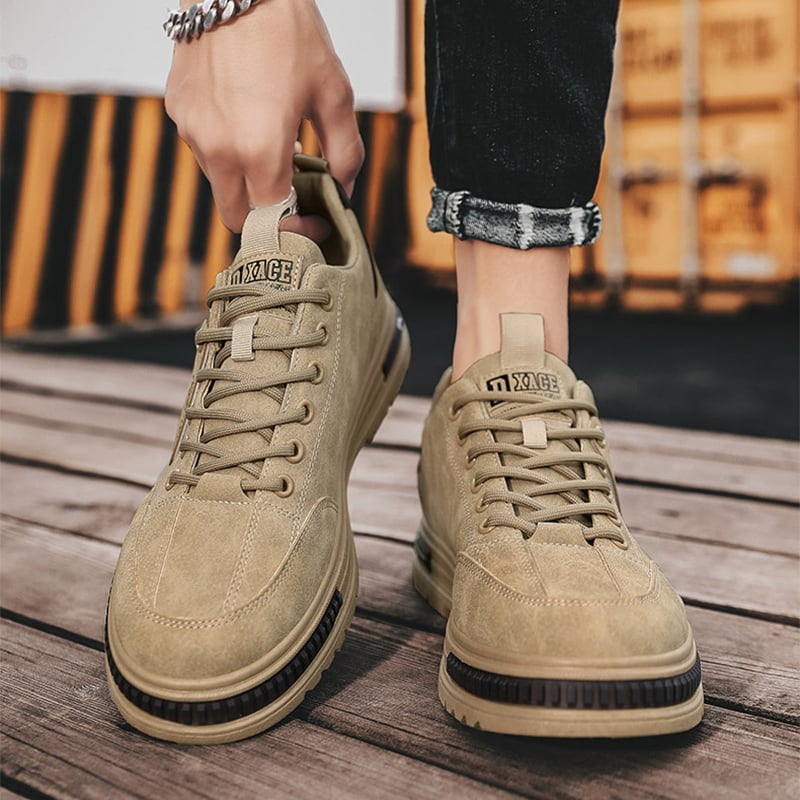 Sneakers uomo con lacci, calzature outdoor versatili per primavera/estate. Disponibili in nero, grigio, beige.
