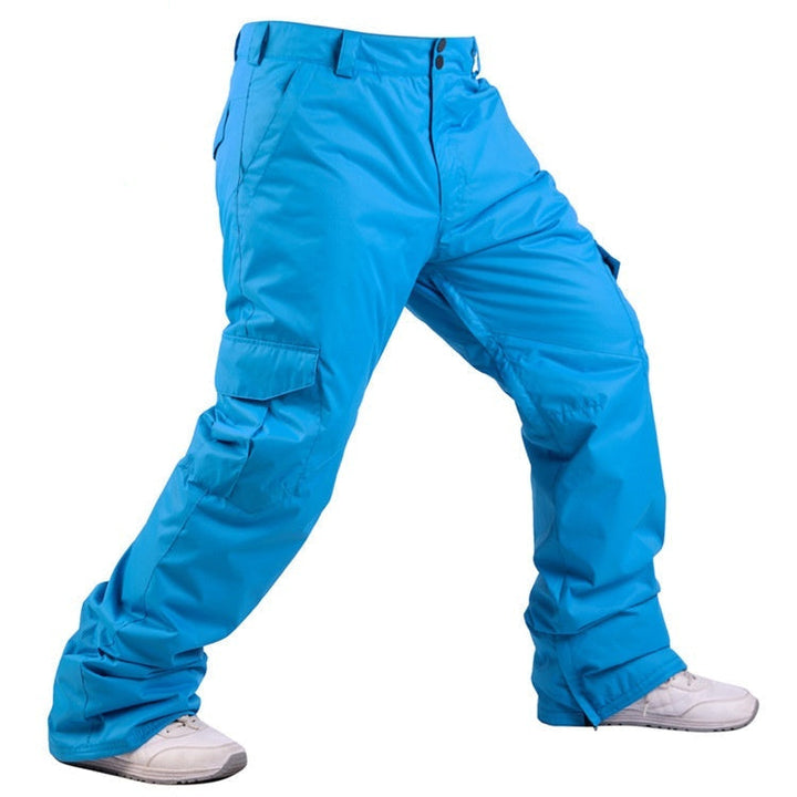 Pantaloni da sci uomo traspiranti, perfetti per sci e snowboard, mantengono asciutti negli sport invernali sulla neve.
