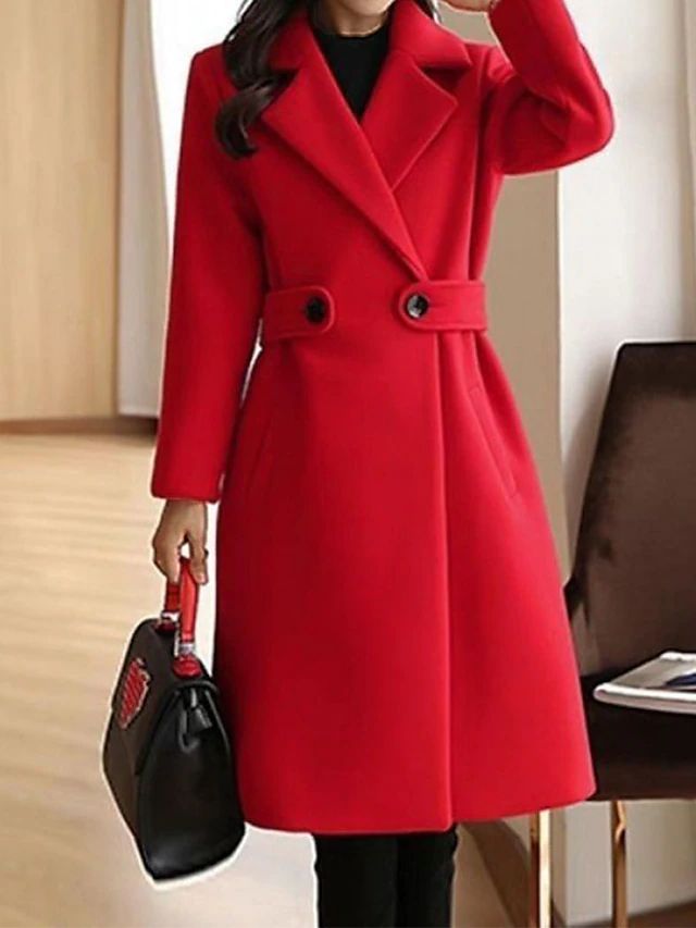 Moda autunno/inverno: cappotto donna con cintura, elegante e caldo. Un must-have per il tuo stile.