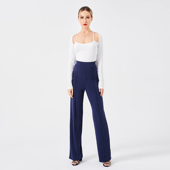 Pantaloni a zampa eleganti donna, vita alta e slim fit, must-have per moda e casual chic.