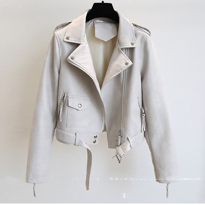 Giacca biker donna slim fit con zip asimmetrica, stampa serpente e colletto a risvolto per look trendy.