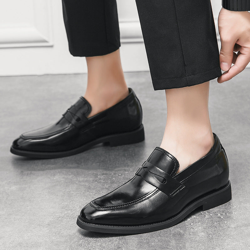 Scarpe uomo eleganti grandi taglie, design nero classico, ammortizzate per massimo comfort quotidiano e durata.