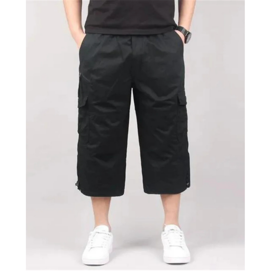 Pantaloncini cargo uomo per un look estivo versatile. Dalle gite al relax, praticità e stile.