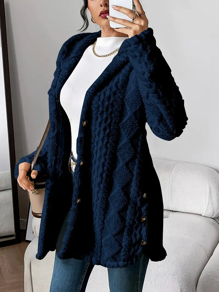 Cardigan aperto donna con cappuccio, tessuto morbido, perfetto per outfit a strati in primavera.