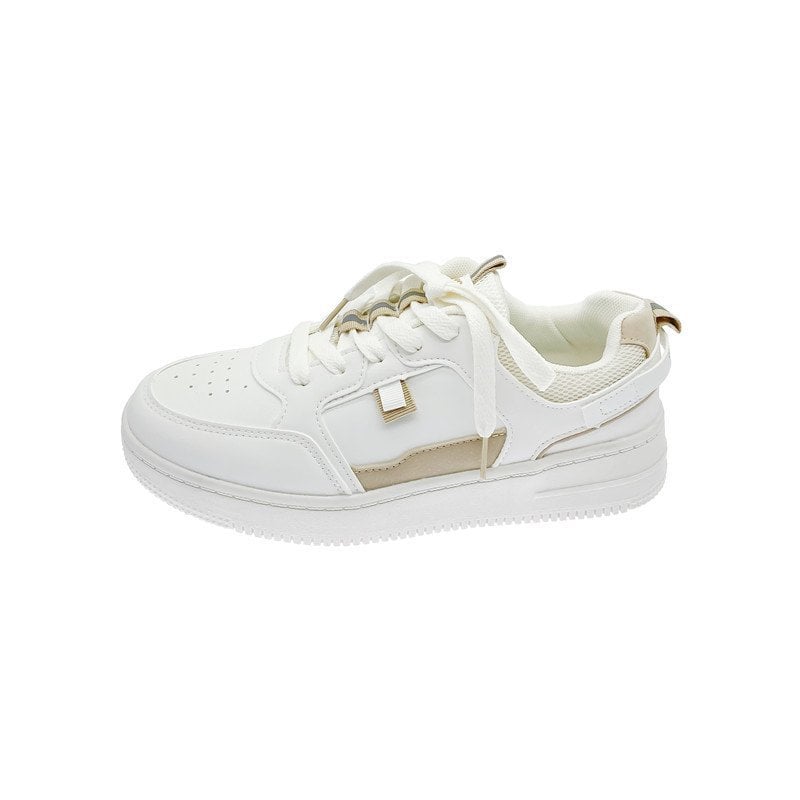 Scarpe sneakers donna con suola spessa bicolore. Design moderno e casual con lacci, ideali per un look urbano e comodo.