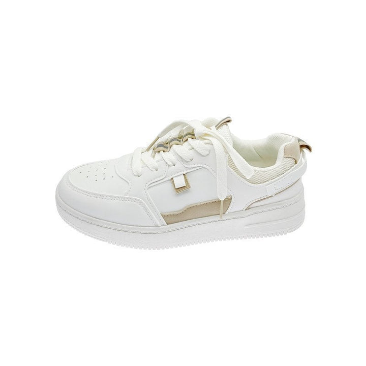 Scarpe sneakers donna con suola spessa bicolore. Design moderno e casual con lacci, ideali per un look urbano e comodo.