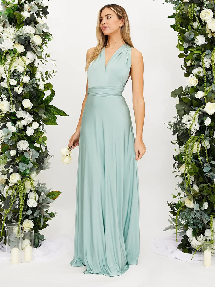 Abito donna lungo per cerimonia, design convertibile per infinite possibilità di stile.