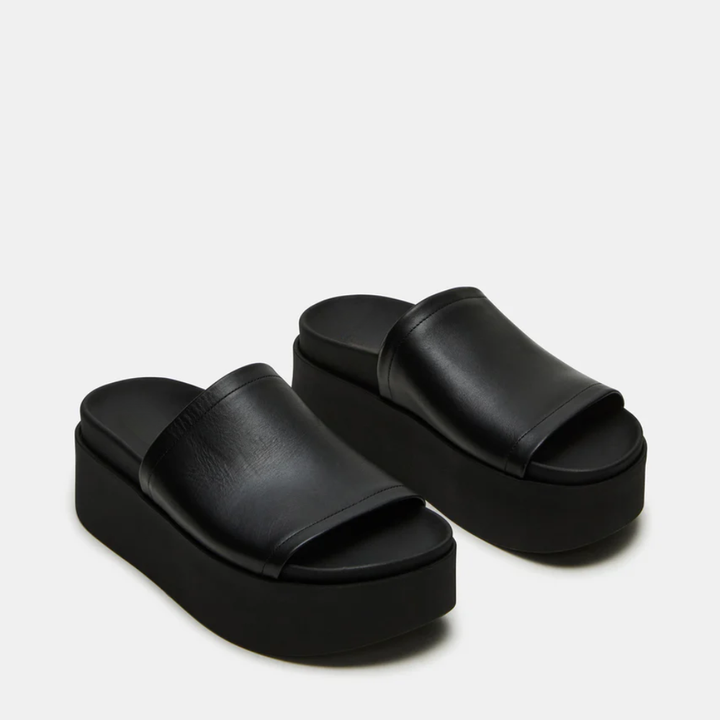 Sandali estivi platform per donna, con design moderno e comfort ottimale.