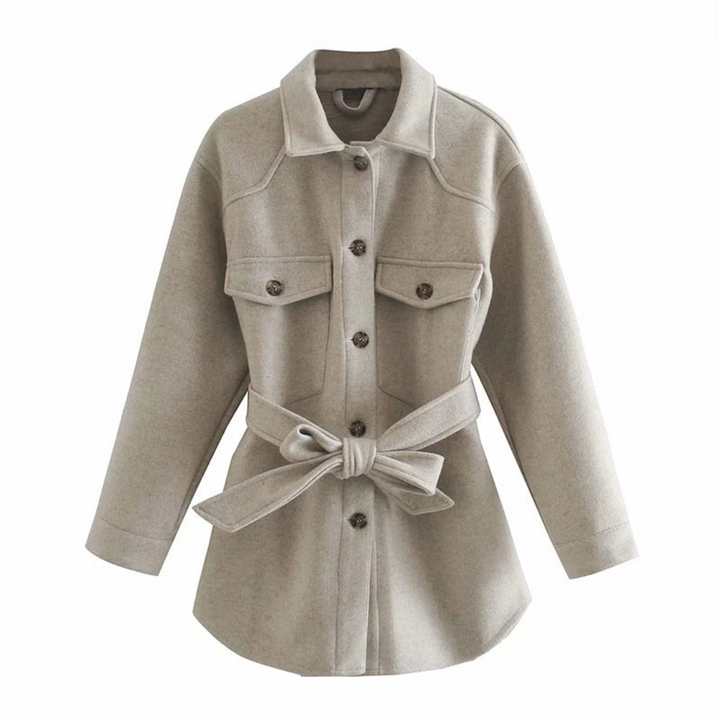 Lunga giacca invernale da donna, calda e alla moda, per un look elegante e protetto dalle temperature fredde.