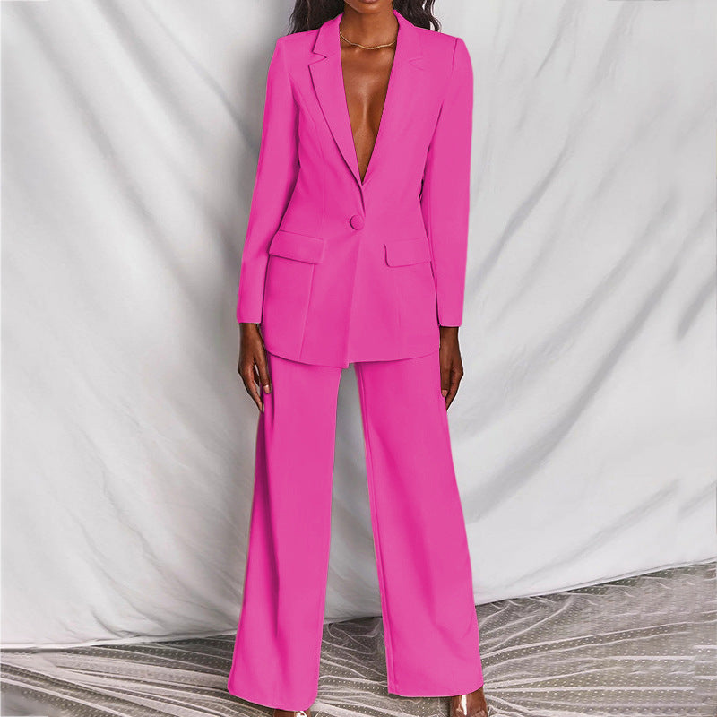 Completo donna per eventi e ufficio, blazer e pantaloni eleganti per un look formale e sofisticato.