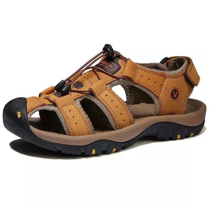 Sandali uomo all-terrain, ideali per passeggio e outdoor, offrono comfort e supporto regolabile per l'estate.