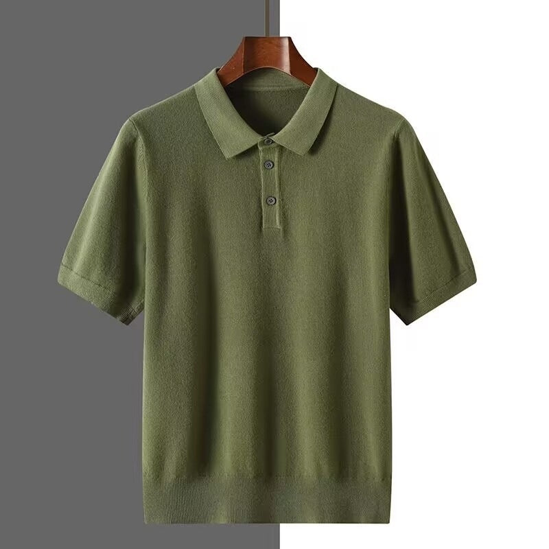 Polo elegante uomo estiva tinta unita bordeaux, manica corta, ideale per il comfort e lo stile casual chic.
