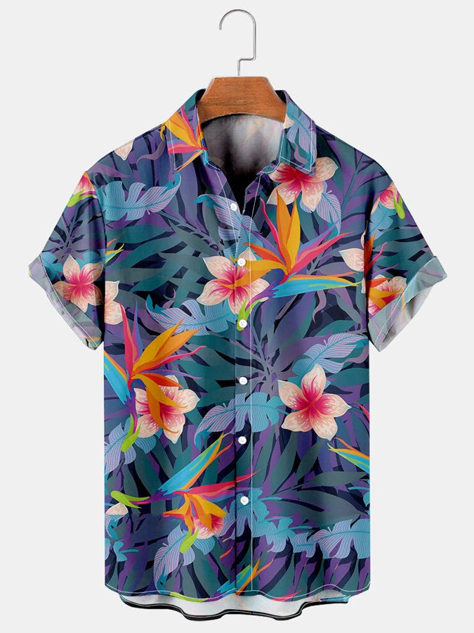 Camicia uomo a maniche corte con stampa floreale, ideale per look estivi, vacanze, casual ed elegante.