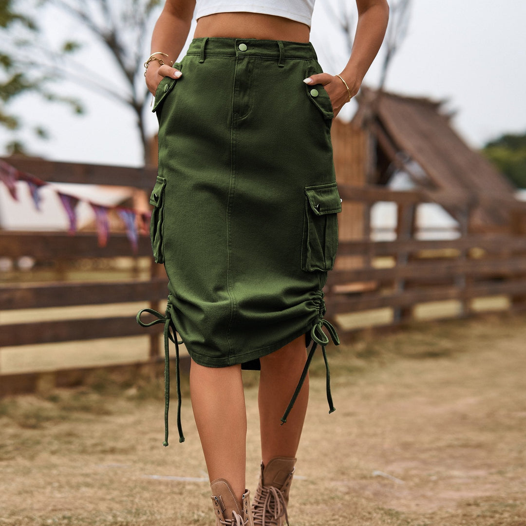 Gonna midi donna comoda, lacci regolabili per una vestibilità su misura. Design a campana elegante.