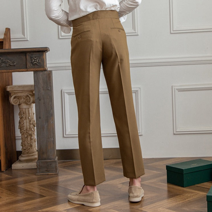 Pantalone da uomo elegante dritto, tessuto antipiega, ideale per meeting e ufficio.