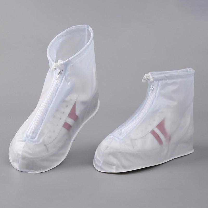 Copriscarpe impermeabili unisex neri con zip laterale e coulisse regolabile, ideali per pioggia e fango. Protezione outdoor.