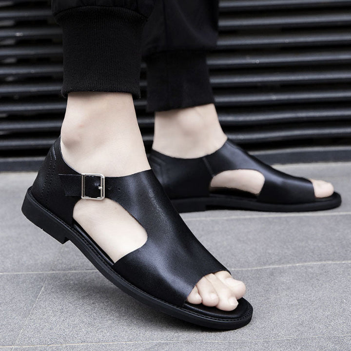 Sandali uomo casual con cinghie regolabili, suola antiscivolo, ideali per comfort estivo e vacanze.