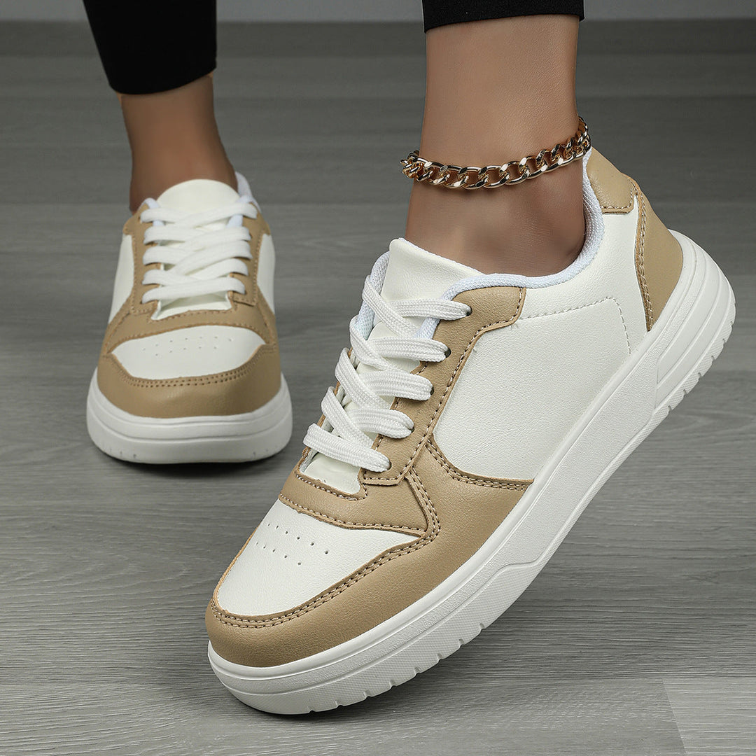 Sneakers basse uomo per passeggio, stile casual e comfort ottimale in primavera autunno.