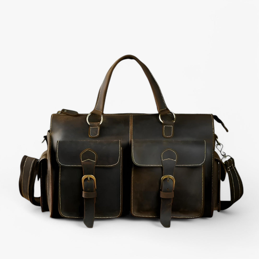 Borsa portadocumenti donna elegante marrone con patta, perfetta per l'ufficio e uno stile professionale.